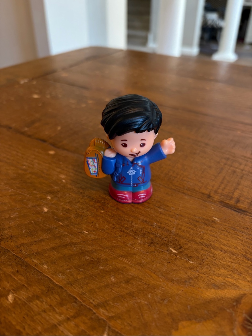Fisher Price Little People robot boy with backpack  as is